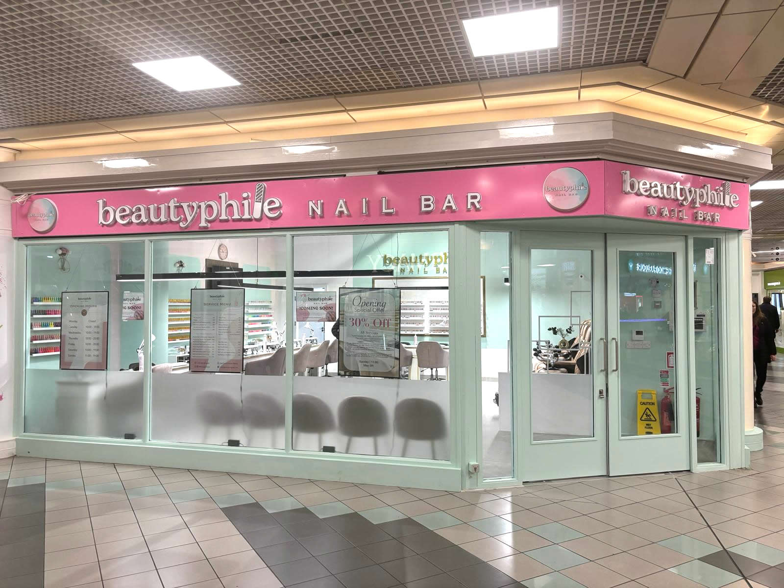 Classic Manicure