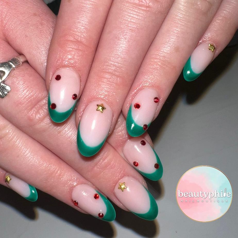 Classic Manicure
